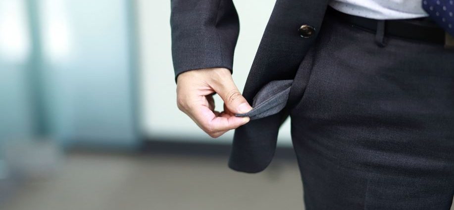 Queda na Inadimplência do Crédito Privado nos EUA, Segundo Fitch Ratings