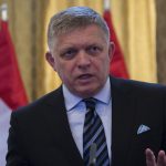 Tensões entre Ucrânia e Eslováquia: Zelensky e o Futuro do Pipeline Druzhba