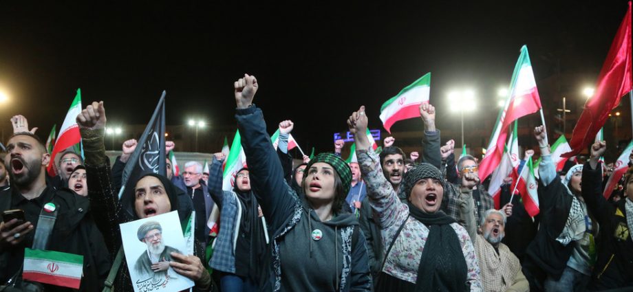 Conflitos em Tehran: Israel Intensifica Ataques Enquanto EUA Insistem em Diálogo com Irã