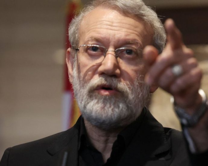 Ataque Israelense Visou Chefe do Conselho de Segurança do Irã, Afirma Fonte