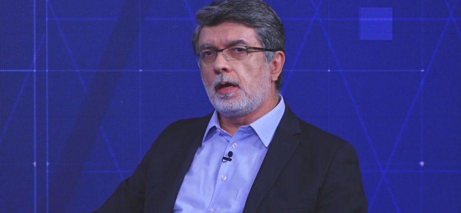 Análise da Política Brasileira: Perda de Interesse e Necessidade de Renovação