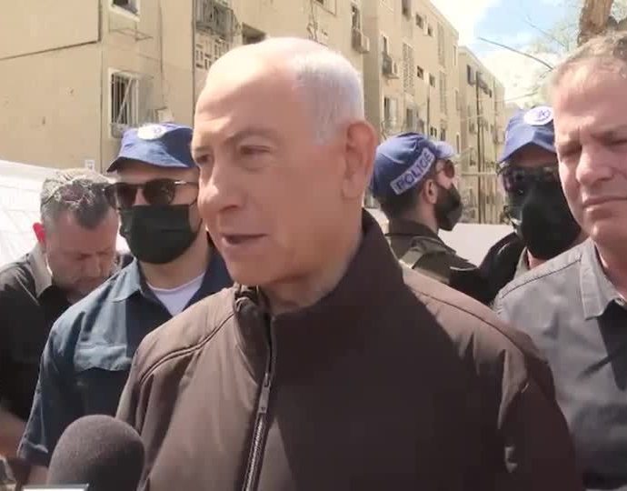 Netanyahu Denuncia Ataques Iranians em Visita a Arad