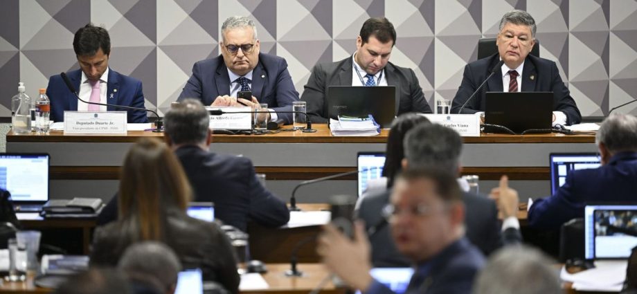 CPMI do INSS Se Aproxima do Término Sem Relatórios Aprovados