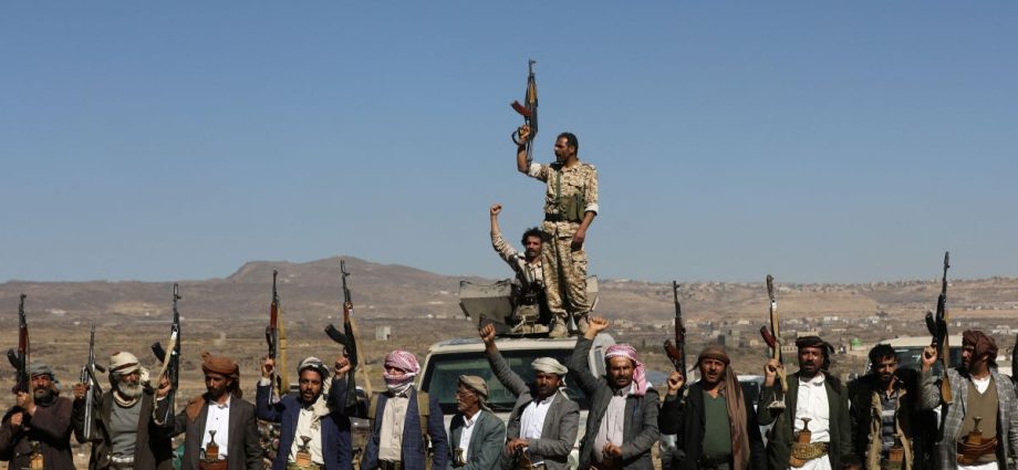 Tensões no Oriente Médio: Israel Reporta Lançamento de Míssil do Iêmen em Meio a Ameaças dos Houthis