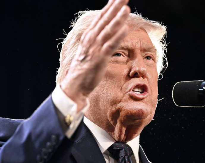 Trump Pressiona Irã a Levar Negociações de Paz a Sério