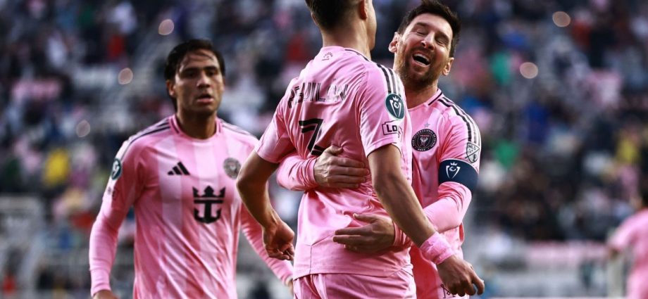 Lionel Messi Alcança a Marca Histórica de 900 Gols em Sua Carreira