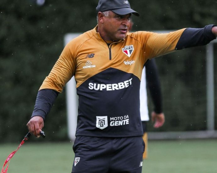 São Paulo Enfrenta Desafios com Jogadores Pendurados e Dúvidas para o Jogo Contra o Atlético-MG