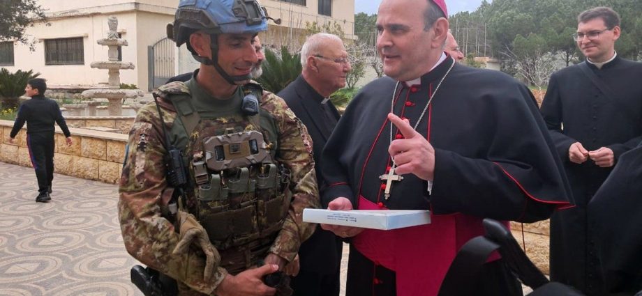 Núncio Apostólico no Líbano: Esperança e Solidariedade em Meio à Crise