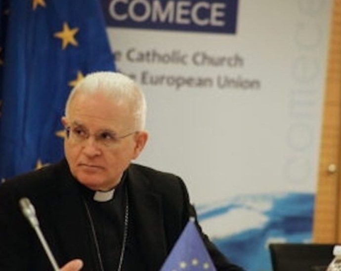 Iniciativas da UE para Promover a Paz: Uma Chamada à Ação