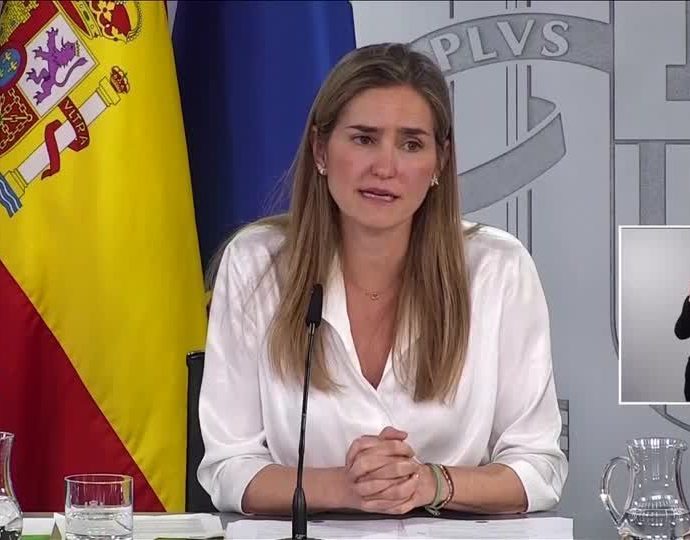 Espanha Anuncia Liberação de Reservas de Petróleo em Resposta à Crise no Estreito de Ormuz