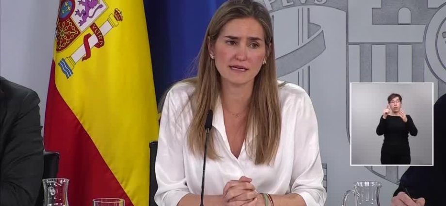 Espanha Anuncia Liberação de Reservas de Petróleo em Resposta à Crise no Estreito de Ormuz