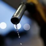 Preço da Gasolina nos EUA Ultrapassa US$ 4 pela Primeira Vez Desde 2022