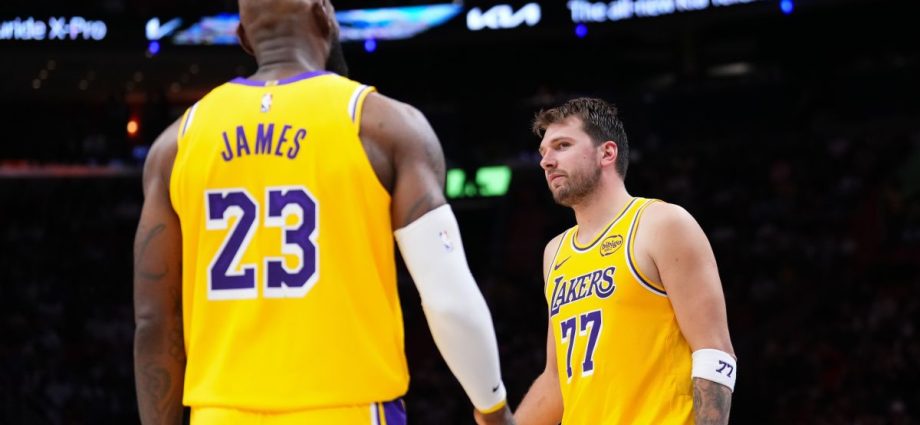 Luka Doncic Brilha com 60 Pontos em Vitória do Lakers sobre o Heat
