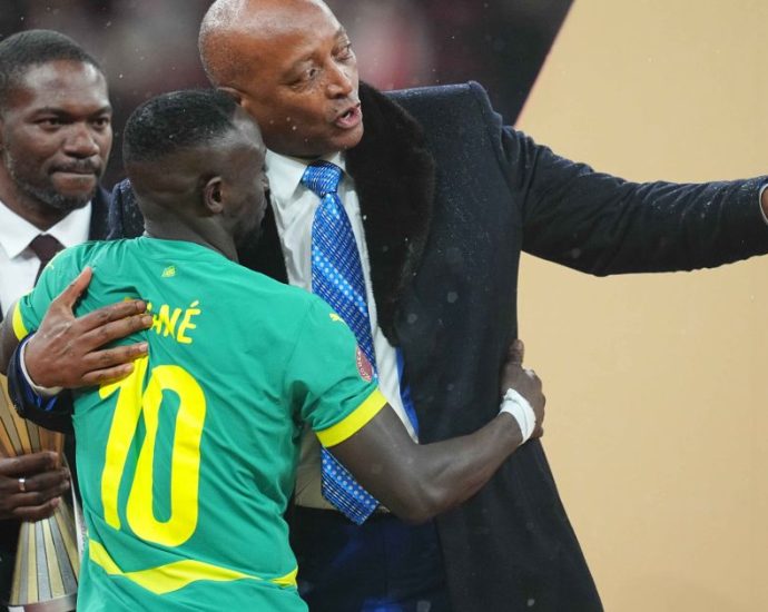 Desconexão dos Dirigentes do Futebol: A Polêmica Decisão da CAF sobre a AFCON