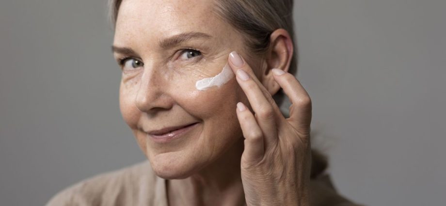 Ativos Indispensáveis para Rejuvenescimento da Pele: O Guia Completo