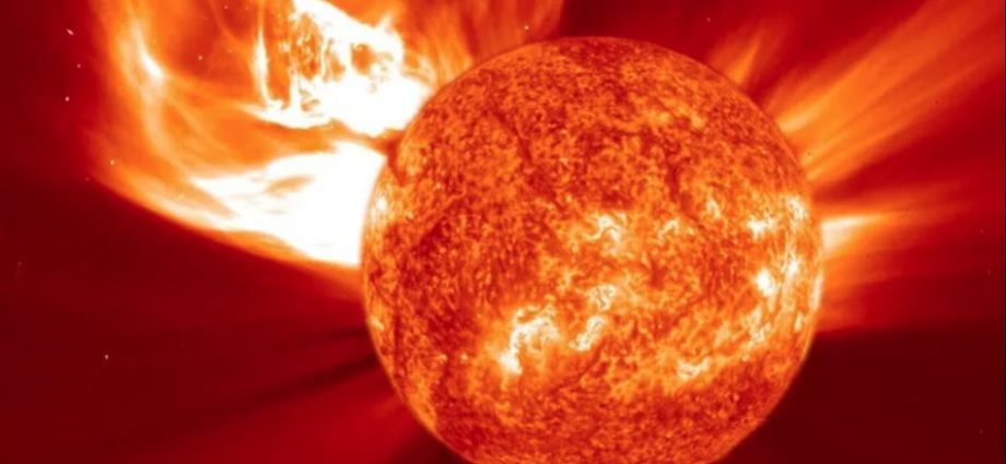 Explosão Solar Impacta Terra e Desafia a Missão Artemis II
