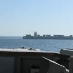 Marinha dos EUA Intercepta Navio Cargueiro Iraniano no Golfo de Omã