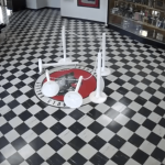 Diretor de escola em Oklahoma impede ataque a tiros ao imobilizar atirador