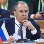 Rússia Reitera Proposta para Gerenciar Urânio Enriquecido do Irã em Meio a Novas Negociações de Paz