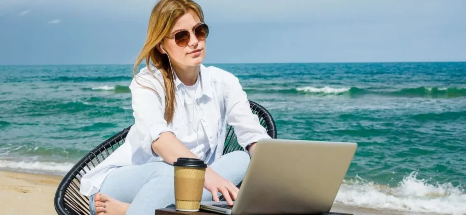 O Crescente Fenômeno do Quiet Vacationing entre Profissionais