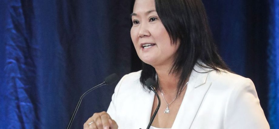Keiko Fujimori é a favorita nas eleições presidenciais do Peru, aponta boca de urna