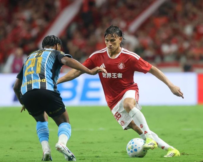 Internacional e Grêmio empatam sem gols em clássico do Brasileirão