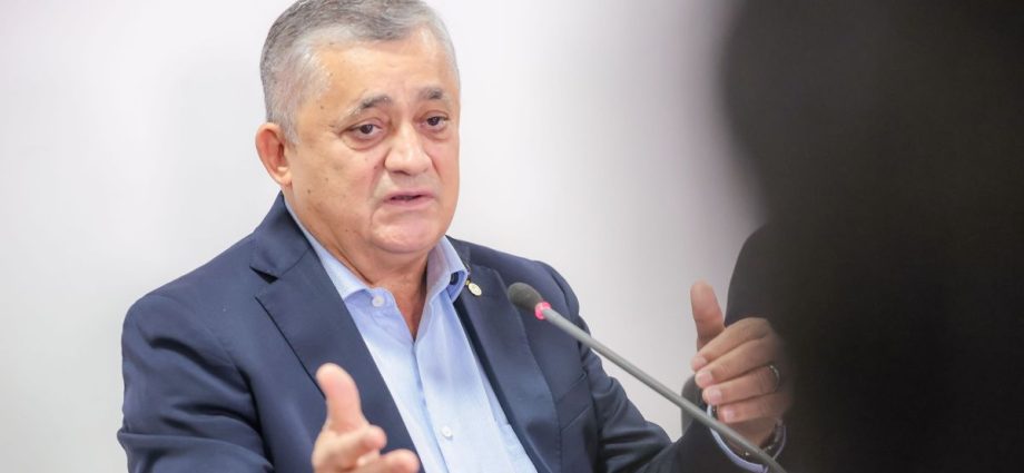 Guimarães afirma que “o pior já passou” sobre nomeação de Jorge Messias ao STF