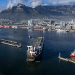 Irã autoriza passagem de embarcações sul-africanas pelo Estreito de Ormuz