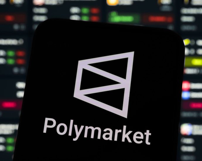 Polymarket se desculpa por permitir apostas em resgates de pilotos americanos no Irã