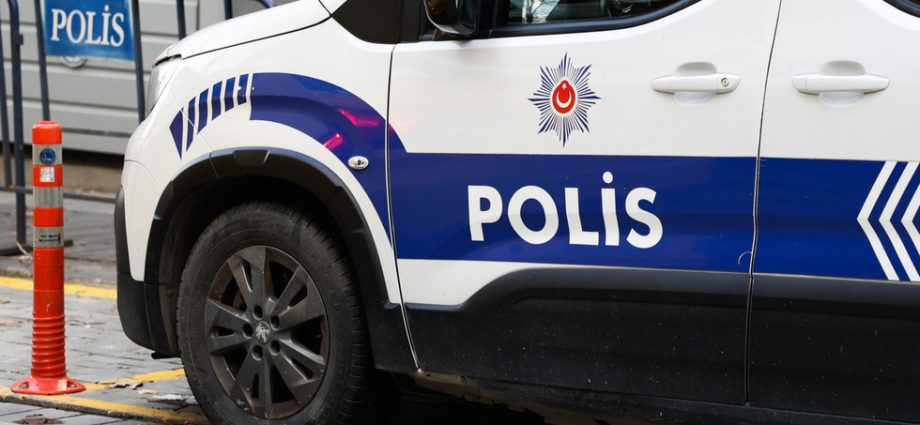 Atirador ataca escola em Siverek, na Turquia, e deixa feridos