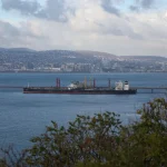 EUA renova isenção de sanções para petróleo russo apesar de promessas anteriores