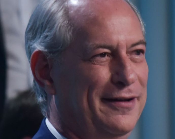 PSDB convida Ciro Gomes para candidatar-se à Presidência; político avalia proposta