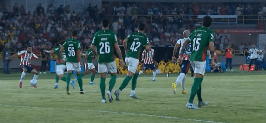 Polêmica no jogo: penalidade do Junior Barranquilla contra Palmeiras gera debate