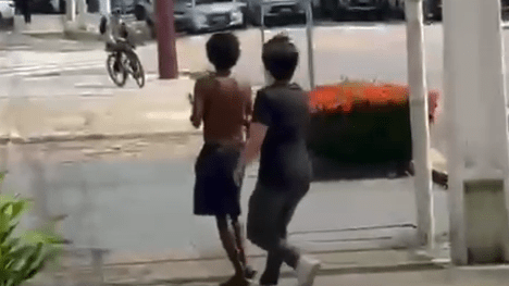 Estudantes de Direito são investigados por agressão a morador de rua em Belém