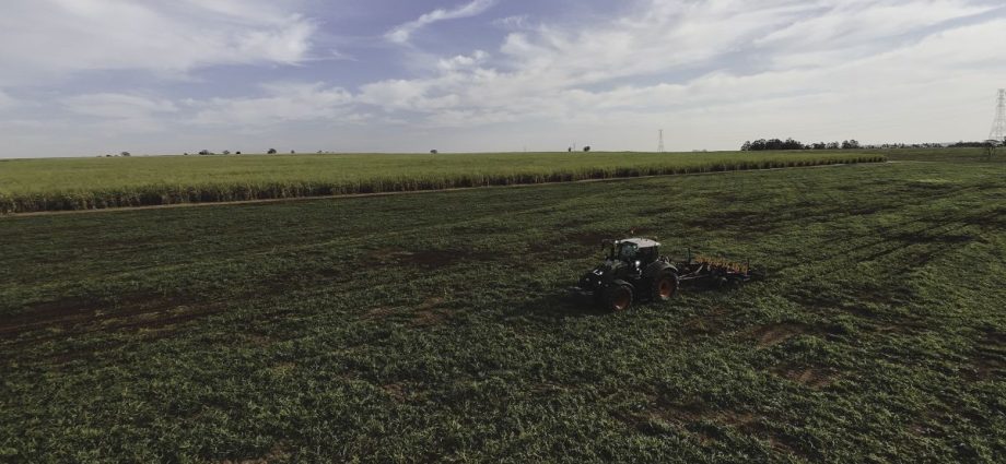 Tratores Autônomos Prometem Revolucionar a Produção de Cana-de-Açúcar no Brasil