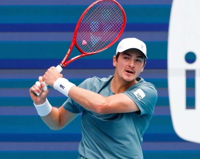 João Fonseca enfrenta Gabriel Diallo no Masters de Monte Carlo