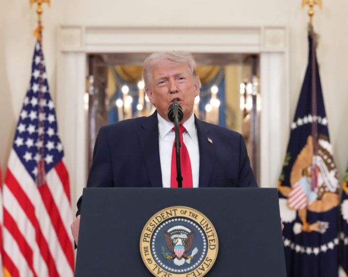 Trump promete conclusão rápida de operações no Irã