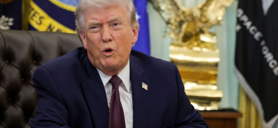 EUA e aliados enviam navios de guerra ao Estreito de Ormuz, afirma Trump