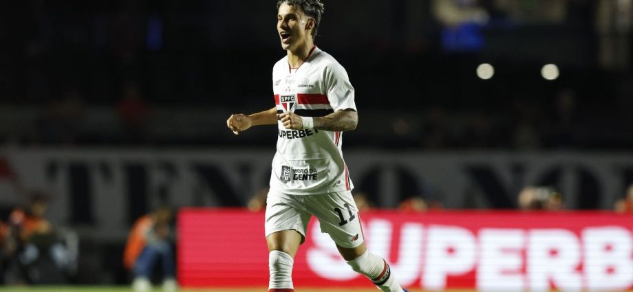 São Paulo supera Cruzeiro com vitória convincente de 4 a 1 em casa