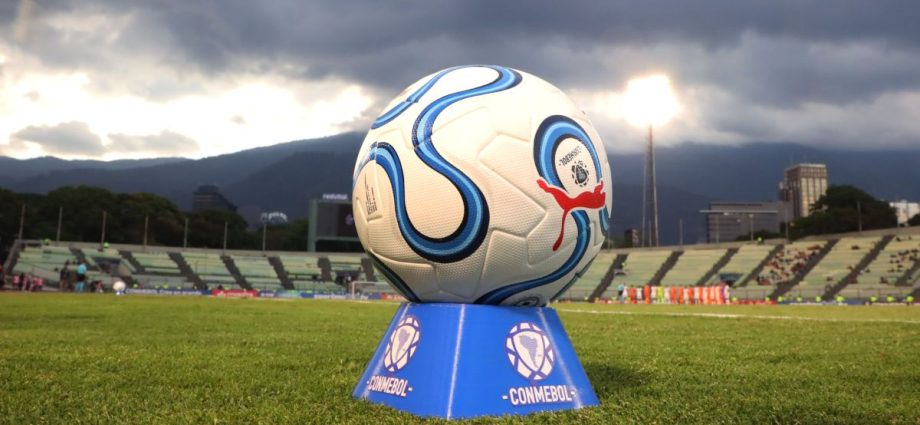 Jogos de futebol desta quinta-feira: onde assistir às partidas