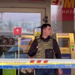 Ataque a tiros em Kiev resulta em seis mortes e reféns em supermercado