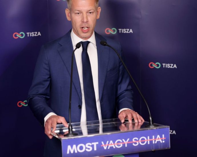 Peter Magyar: O Novo Líder da Oposição na Hungria que Derrotou Viktor Orbán