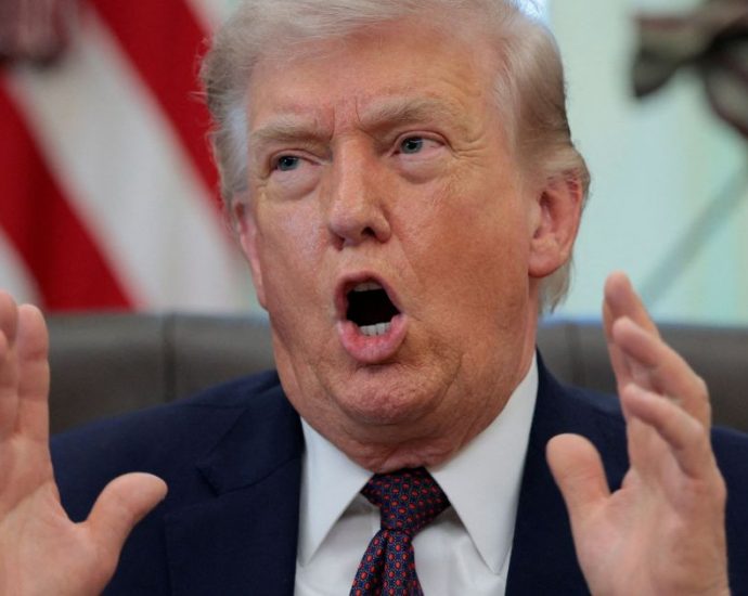 Trump destaca a questão nuclear como crucial em negociações com o Irã