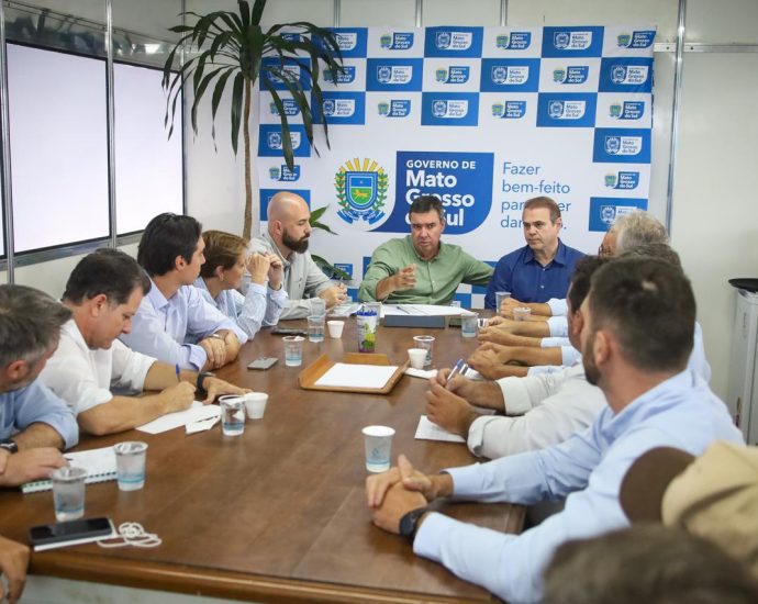 Governador de MS dialoga com setores do agronegócio durante a Expogrande