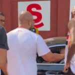 Torcedores do São Paulo protestam em frente ao CT e pedem a saída de Rui Costa