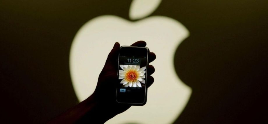 A Revolução do iPhone: Ousadia da Apple que Mudou o Mercado de Celulares