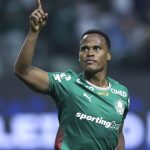 Jhon Arias marca golaço e Palmeiras vence o Bahia no Campeonato Brasileiro