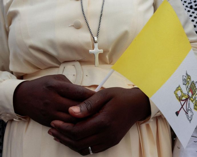 Papa Francisco visita Bamenda em busca de paz e reconciliação