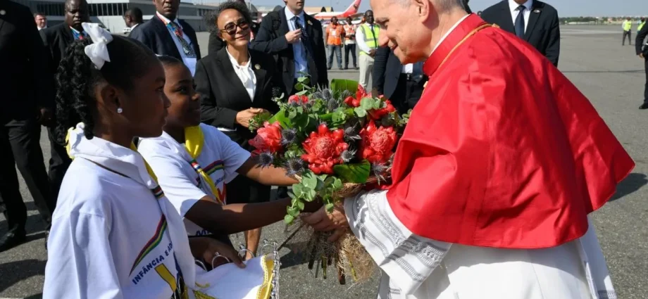 A Visita do Papa à África: Um Apelo por Justiça e Solidariedade