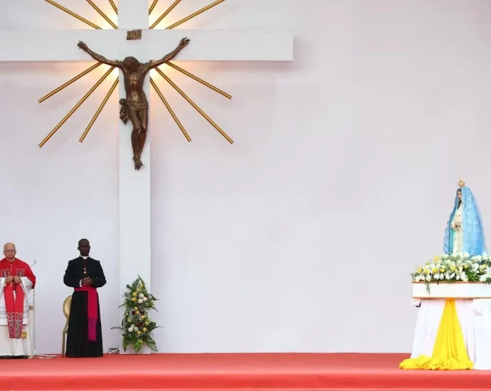Leão XIV destaca a importância do amor em discurso em Muxima, Angola